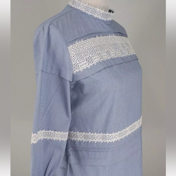 Banana Republic Blue White Lace Embroidered Chambray 3/4 Sleeve Top Size s - Picture 3 of 4